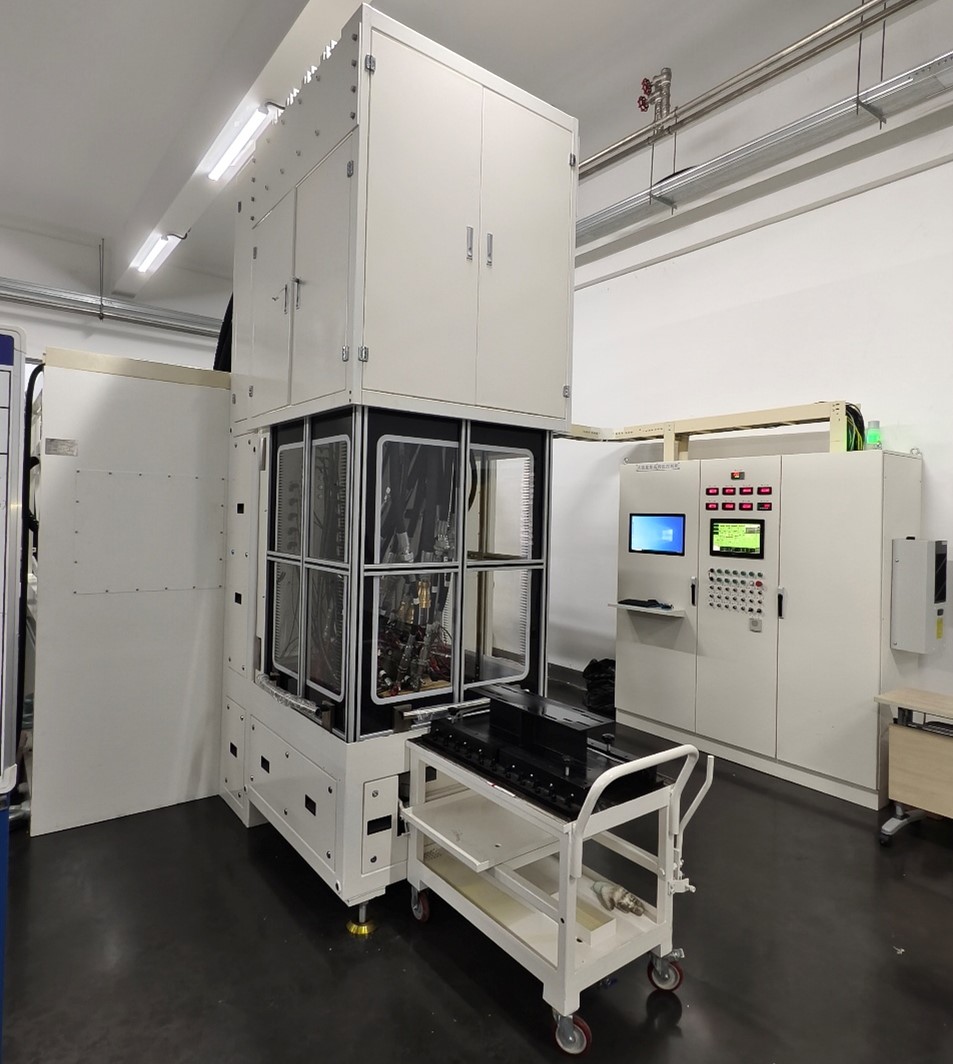 大流量集成阀组试验台